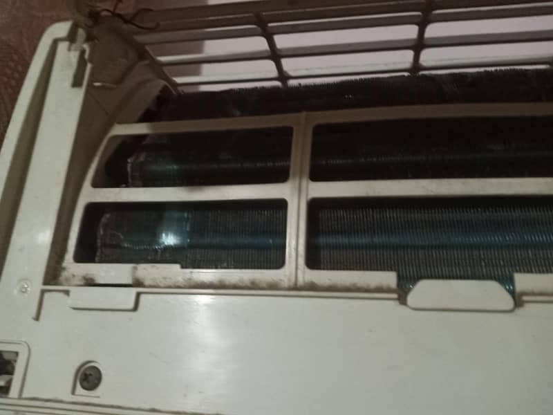 Gree split Ac 5