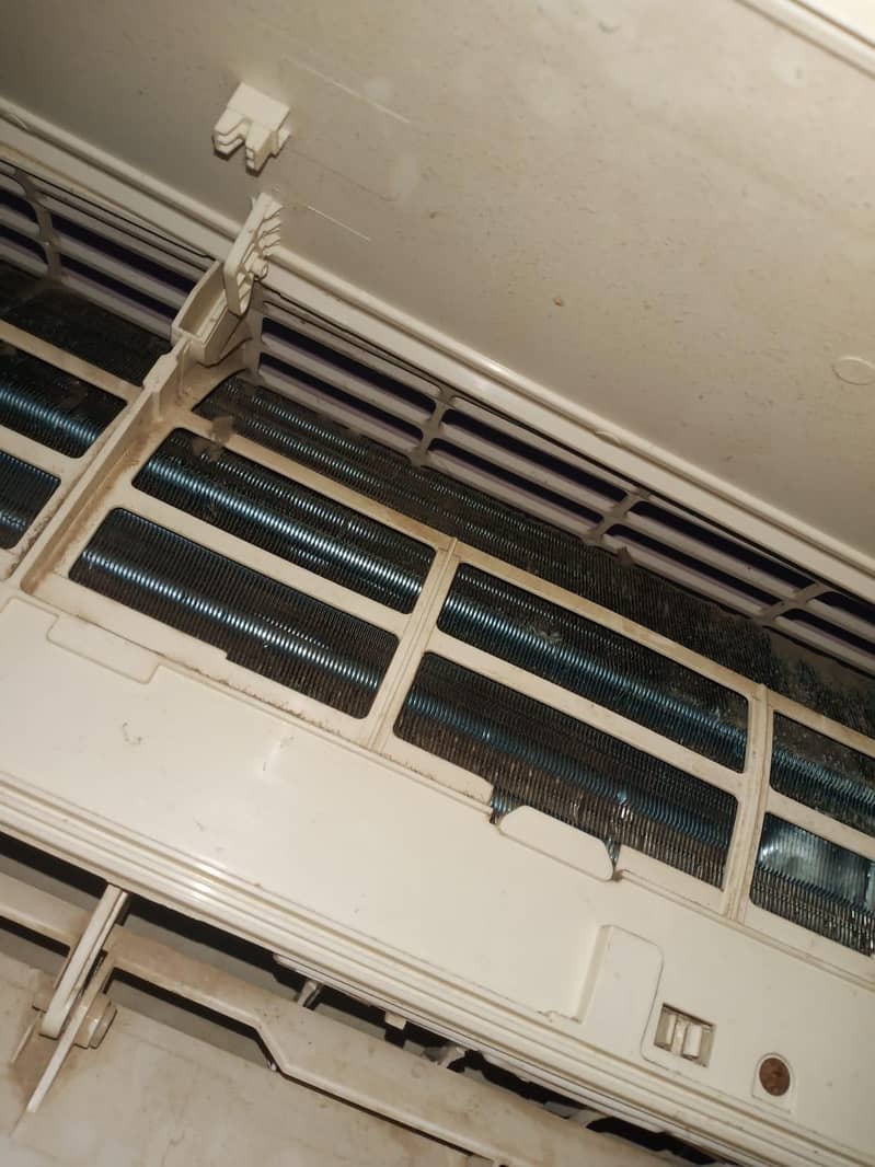 Gree split Ac 9