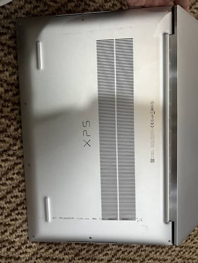  Dell XPS 17 9700 – Premium Flagship Laptop (Brand New Condition)