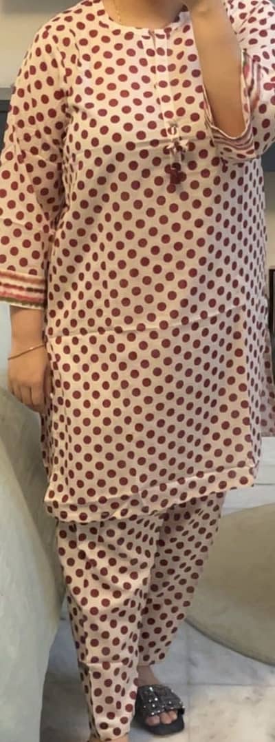 Edenrobe Polka dots 2 pcs