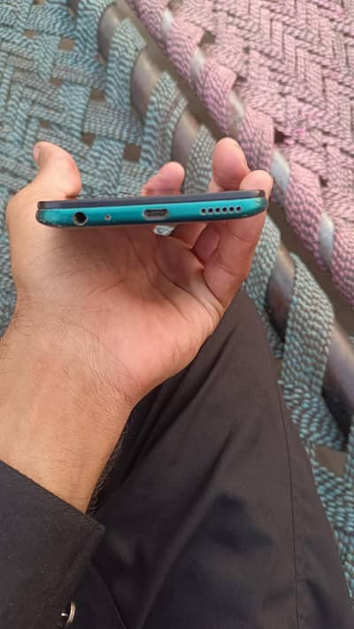 Vivo Y1s