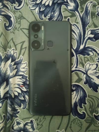 Infinix Hot 20 Play