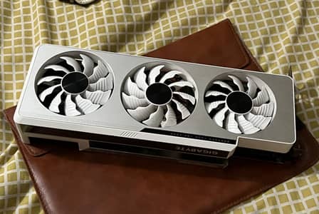 RTX 3080 Gigabyte Vision OC