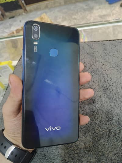 Vivo Y11