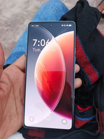 Tecno CAMON 30