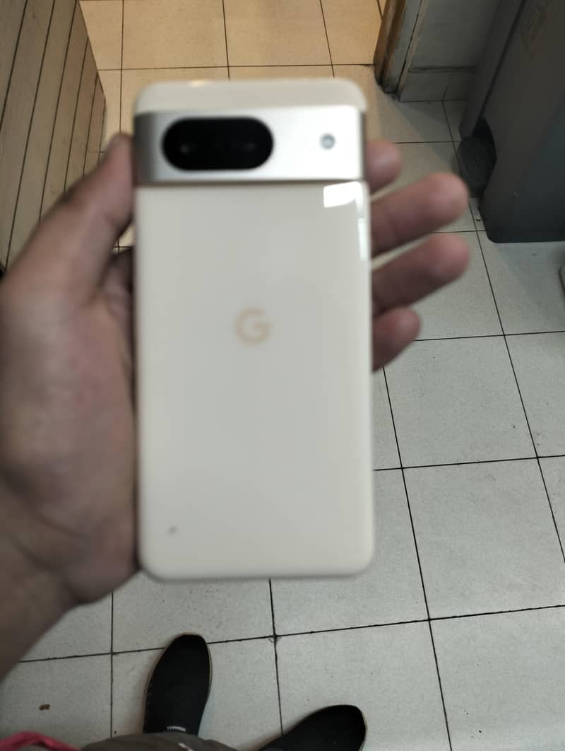 Google Pixel 8 1