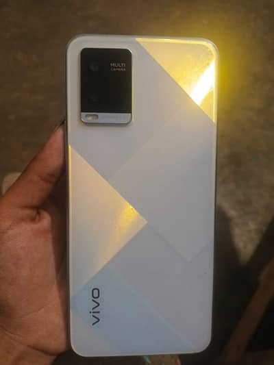 Vivo Y21