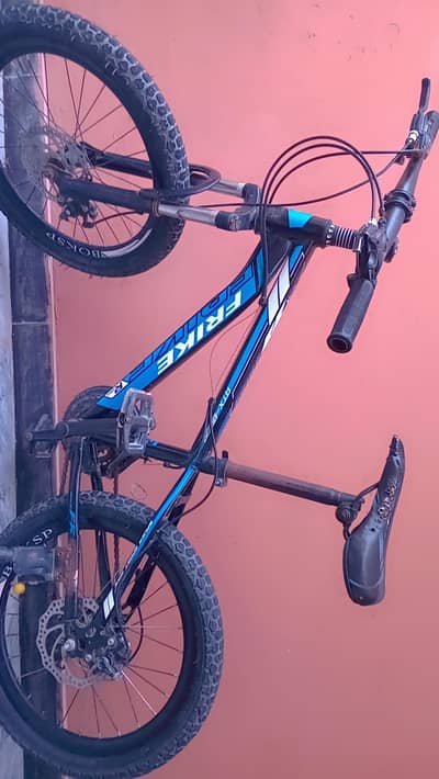 "26 Inch Mountain Bike for Sale – Good Condition" 