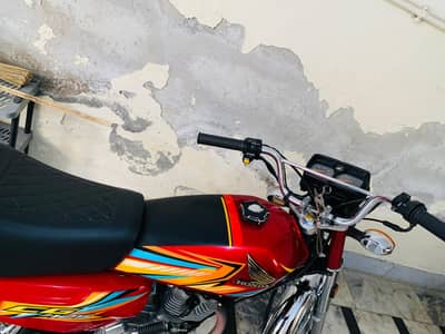 Alhumdulillah Sara ok brand new bike hy
