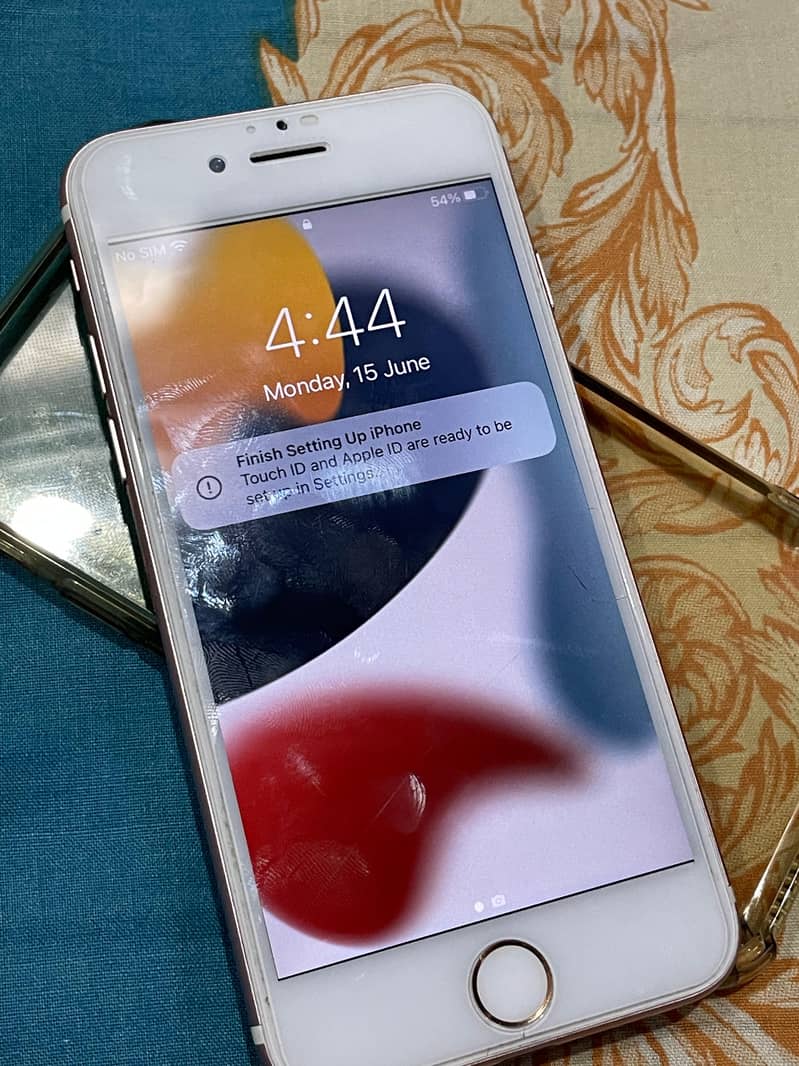 Apple iPhone 7 2