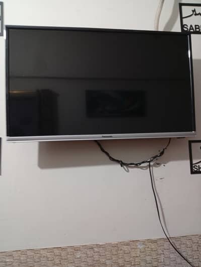 Panasonic LCD 32 inches