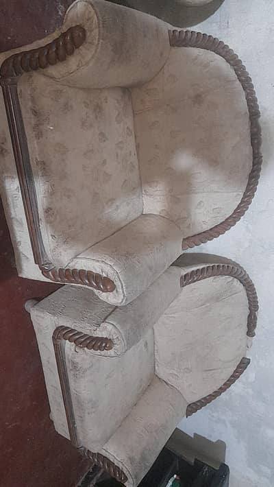 Sofa set urgent sale