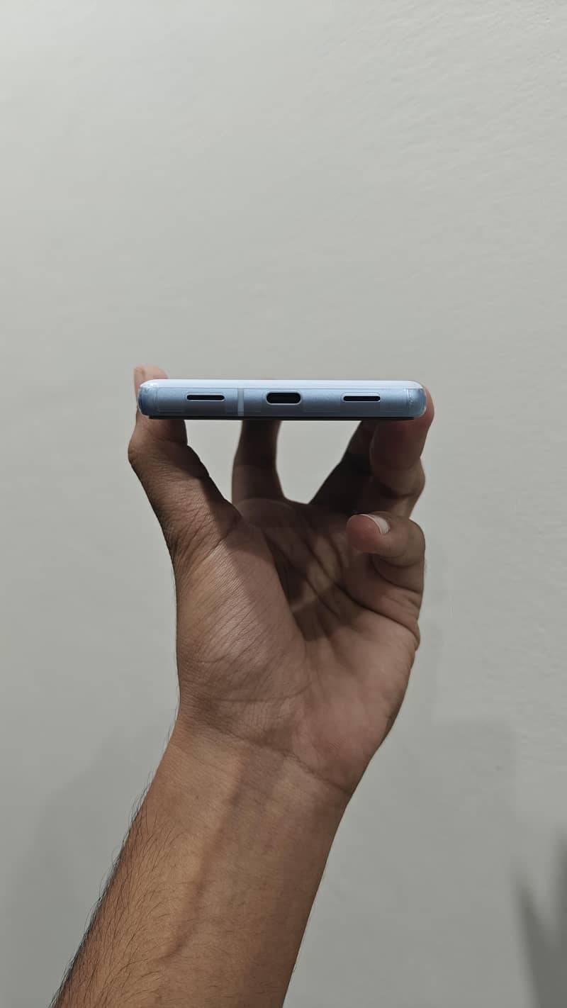 Google Pixel 7a 2