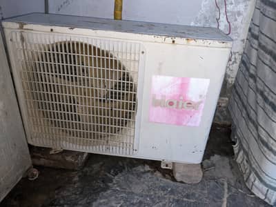 Haier 1 ton split Ac