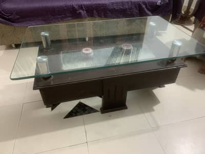 Coffee table with 10mm Glass.