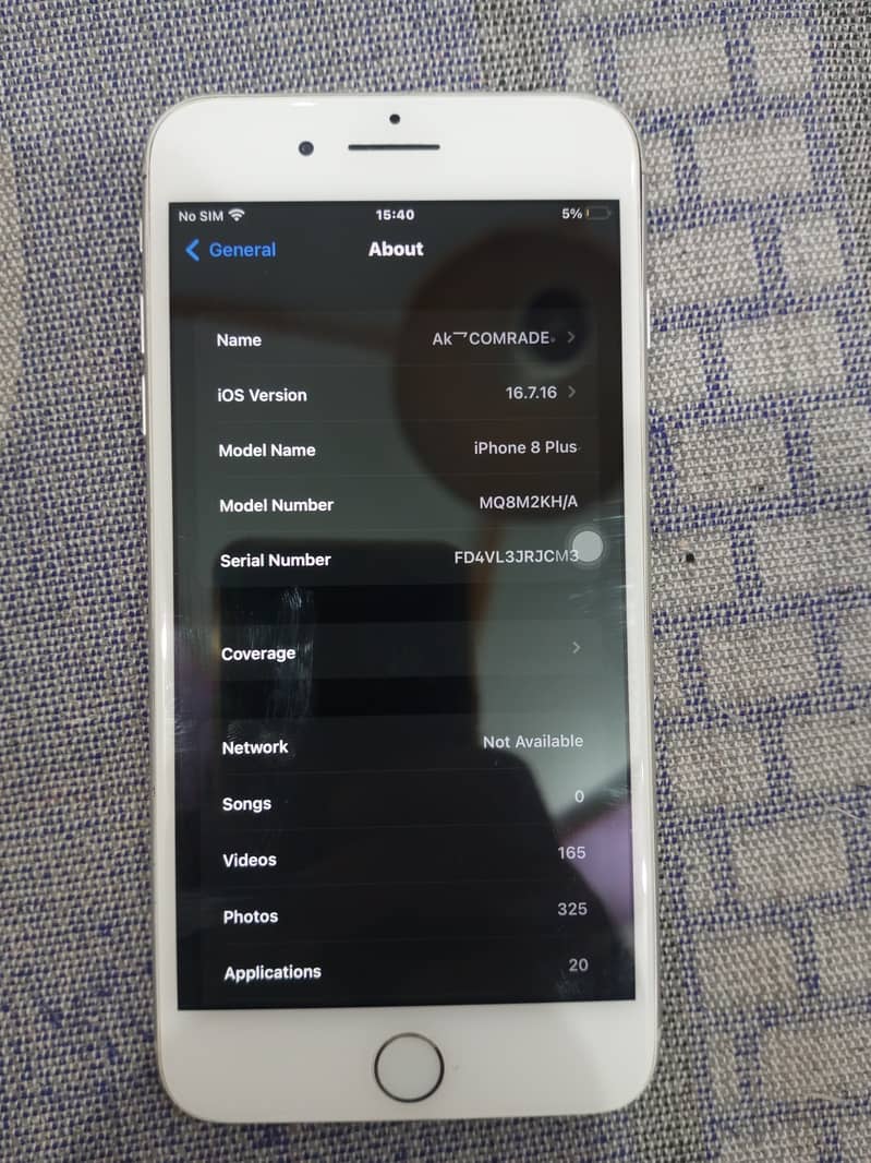 Apple iPhone 8 Plus 3