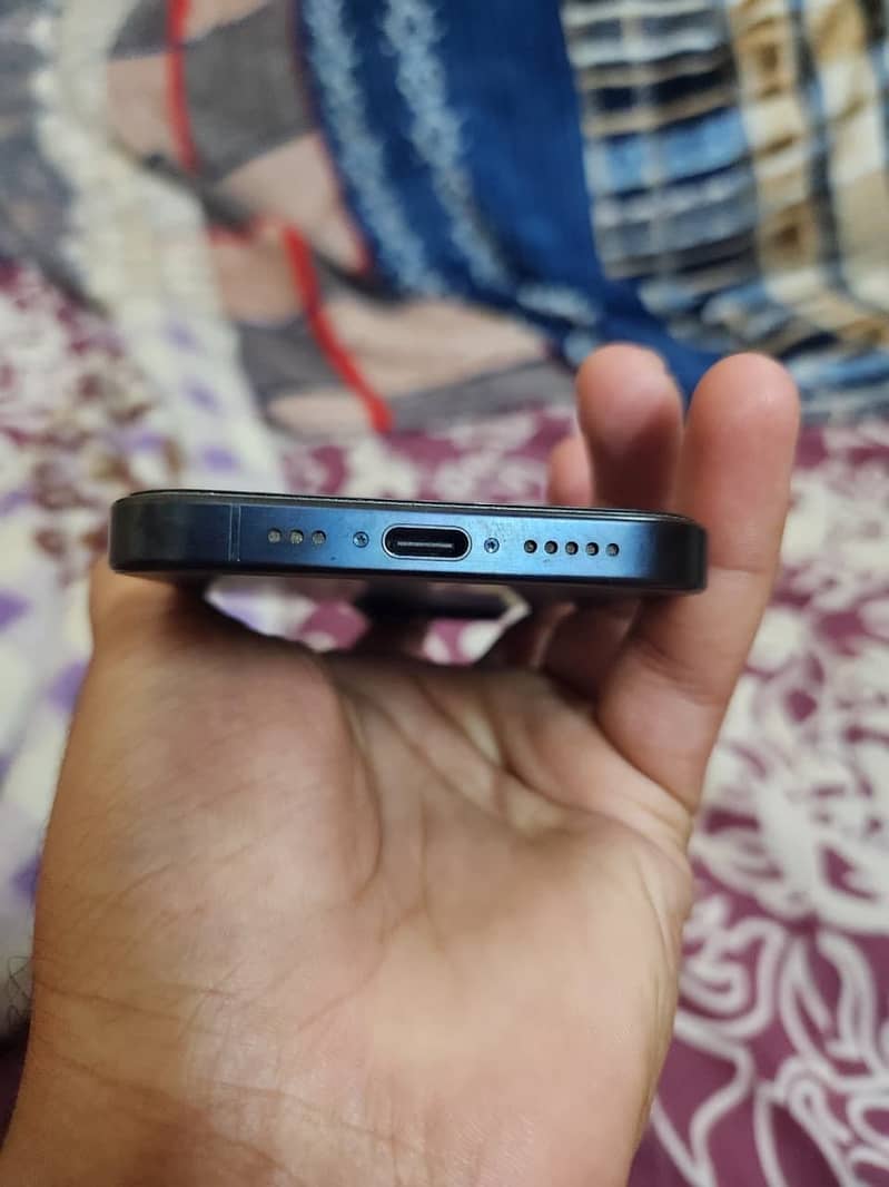 Iphone 15 pro 3