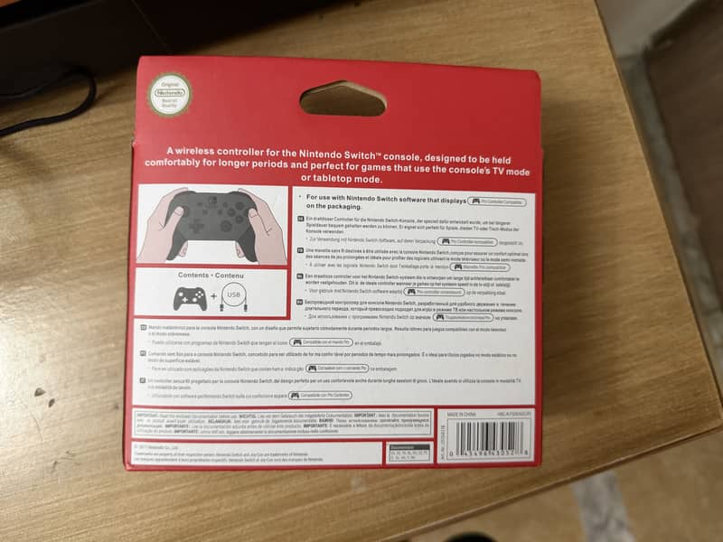 Nitendo Switch Pro Controller 1