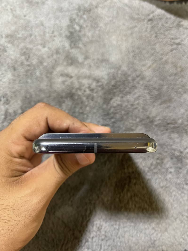 Google Pixel 8 Pro 4