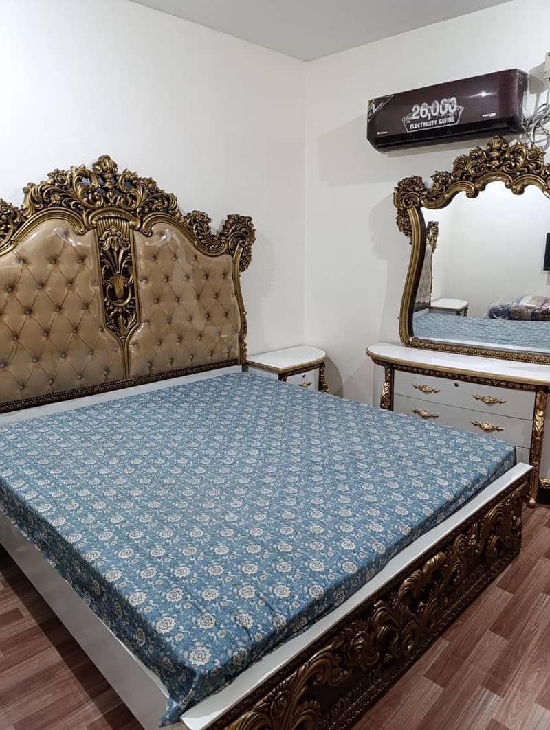 new condition bed set & Table set 2