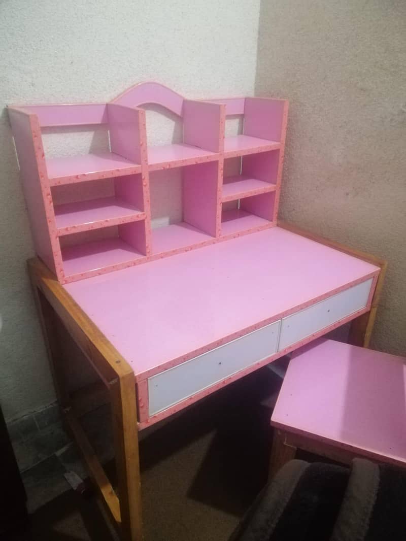 kids study table 0