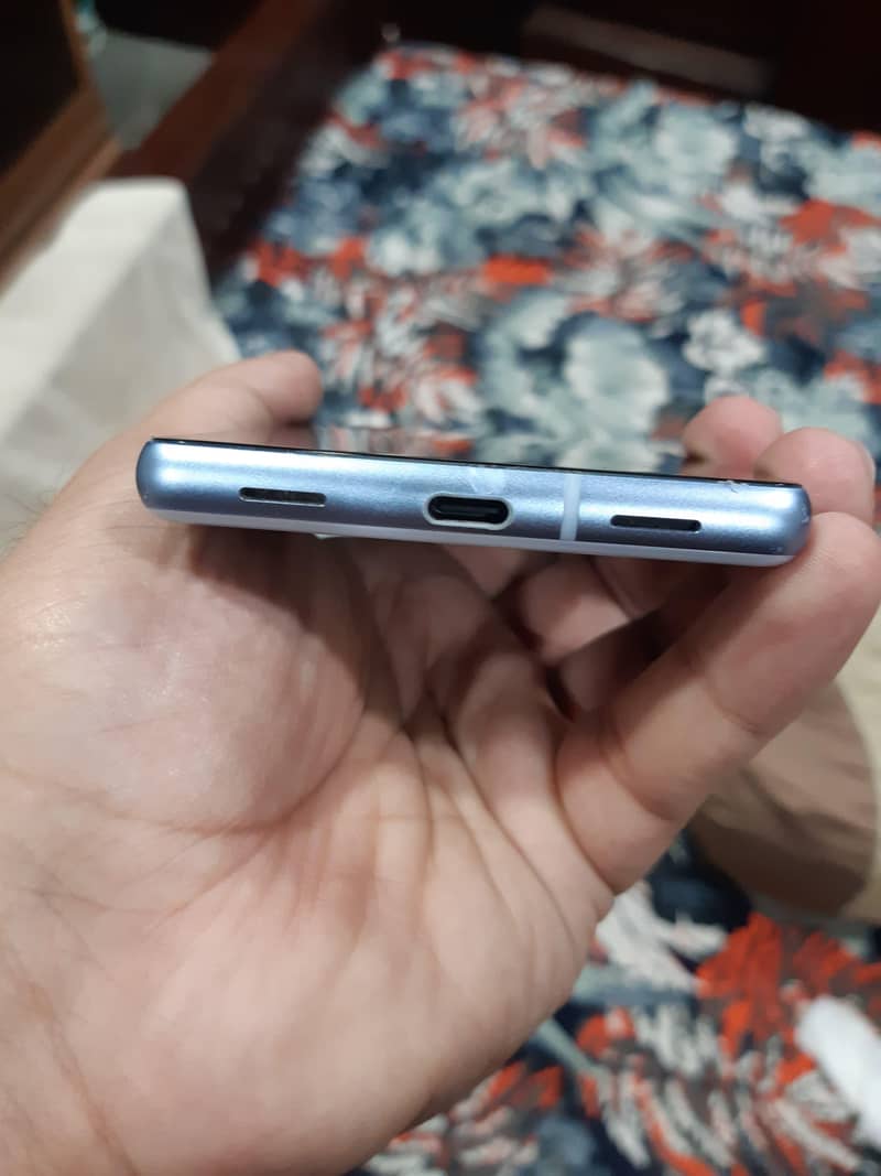Google Pixel 7a 5