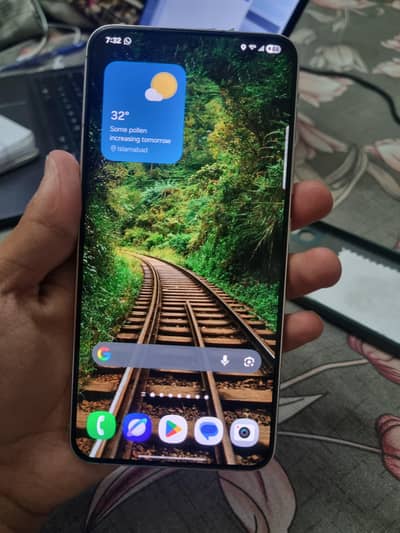 Samsung Mobile S22 Plus