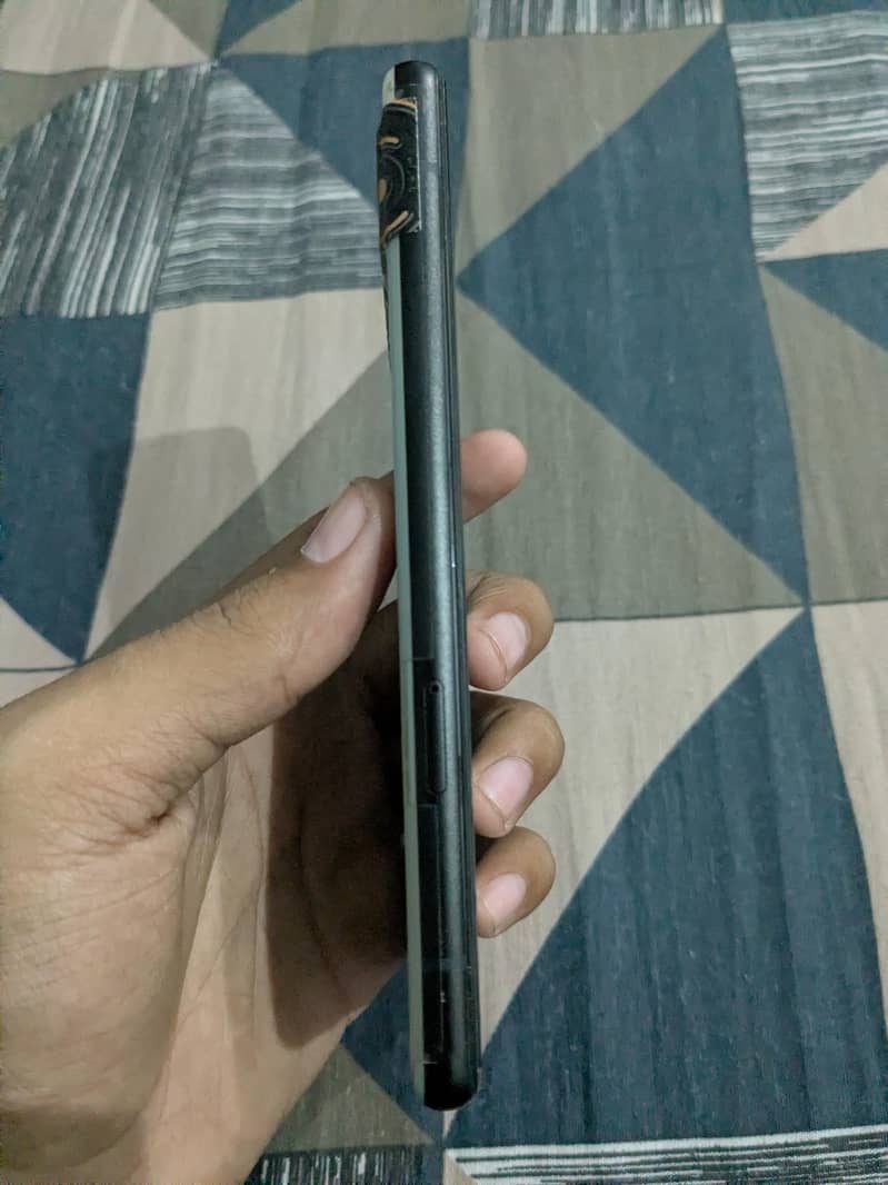 Google Pixel 6a 5