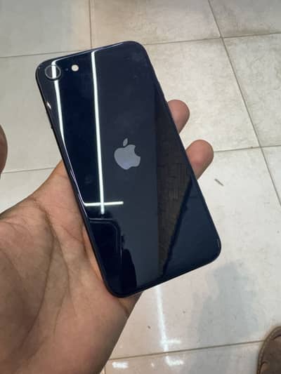 Apple iPhone SE