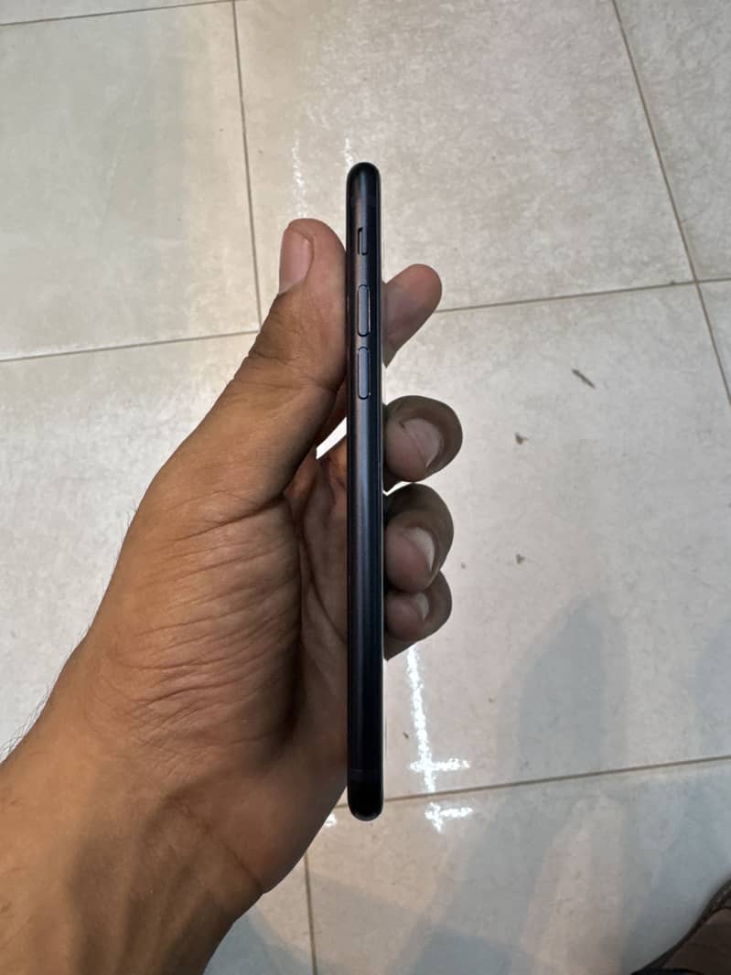 Apple iPhone SE 2