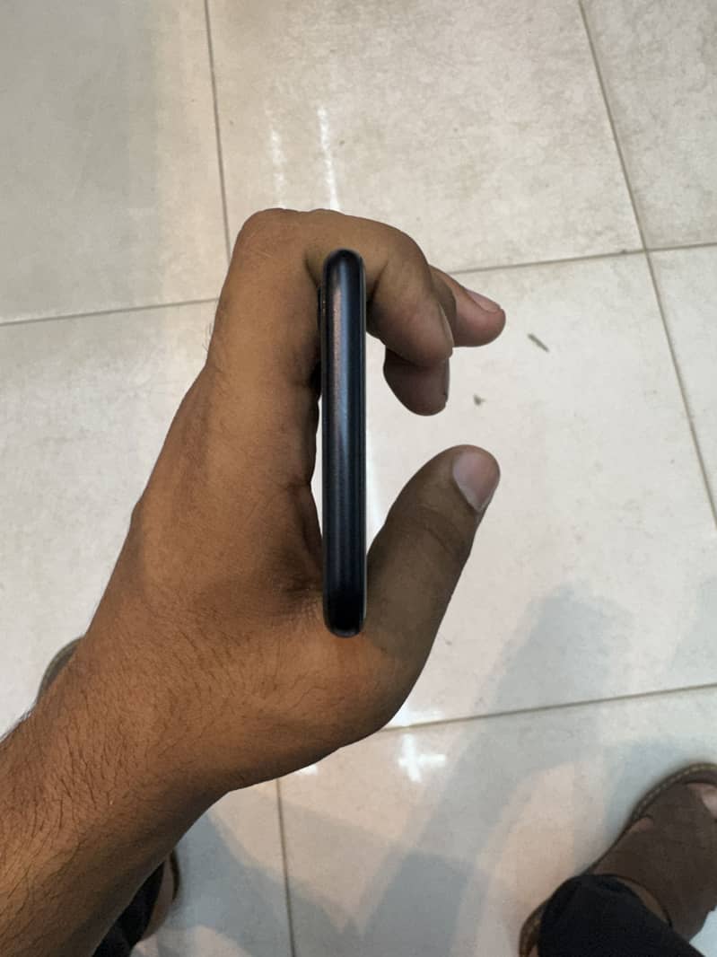 Apple iPhone SE 3
