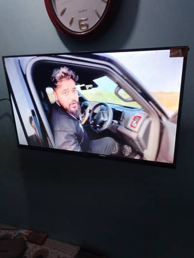 Hi-Q smart tv