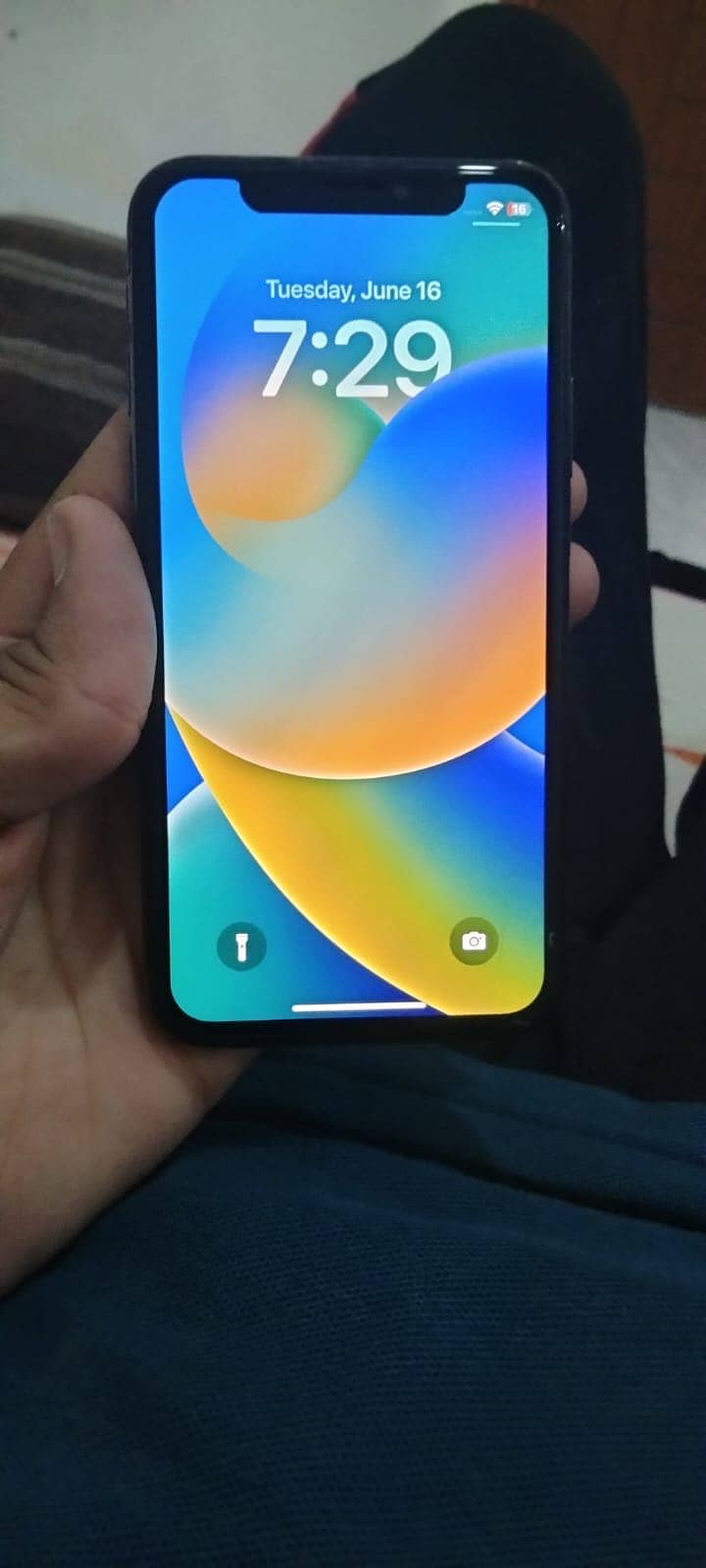 Apple iPhone X 3