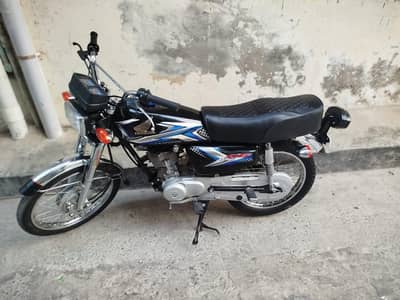 Honda 125 Model 2025 urgent sale
