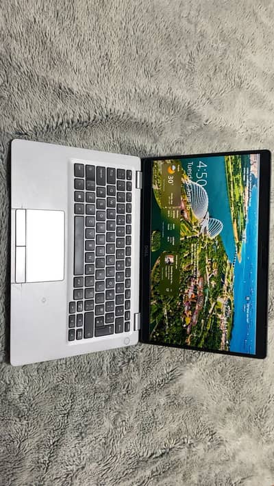 Dell Laptop core I5 10 generation
