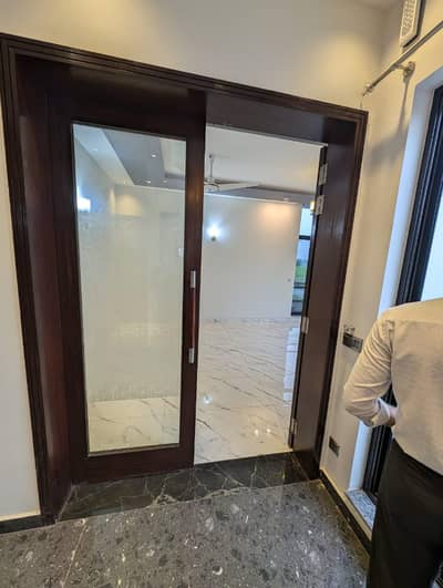 1 KANAL HOUSE FOR SALE