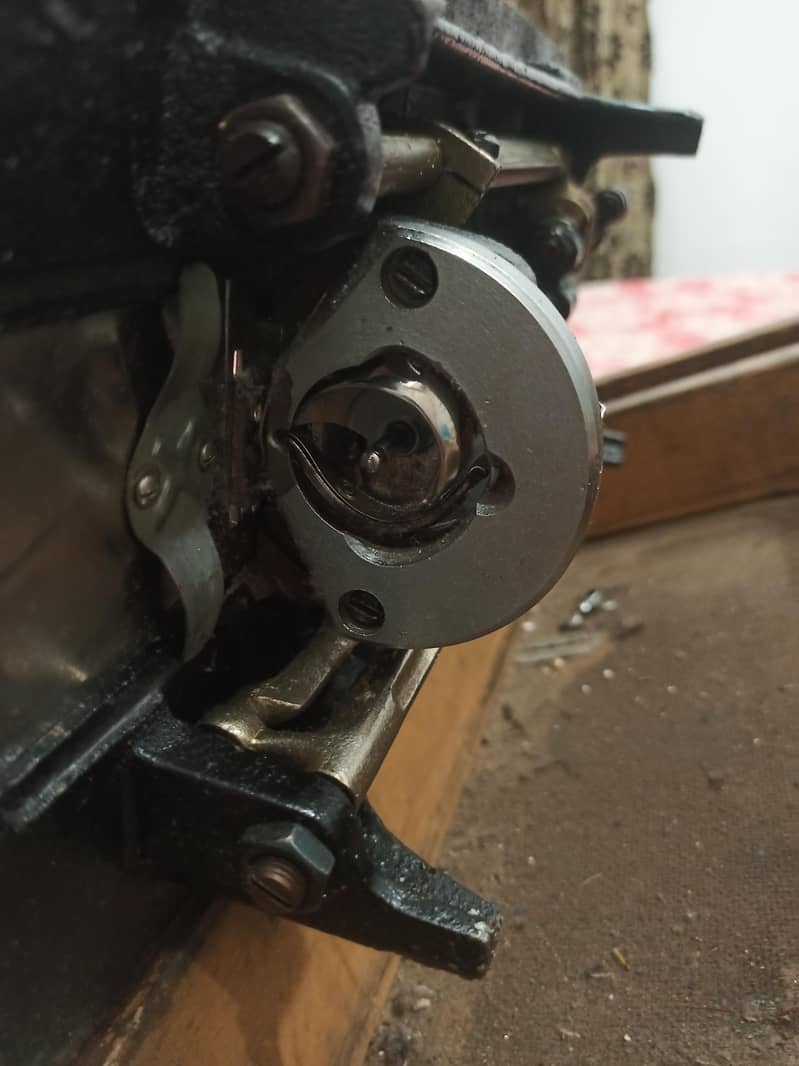 Silai Machine. 4