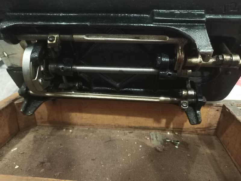 Silai Machine. 5