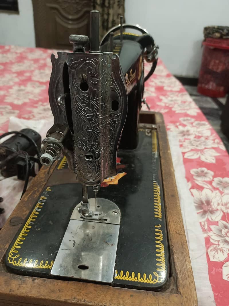 Silai Machine. 7