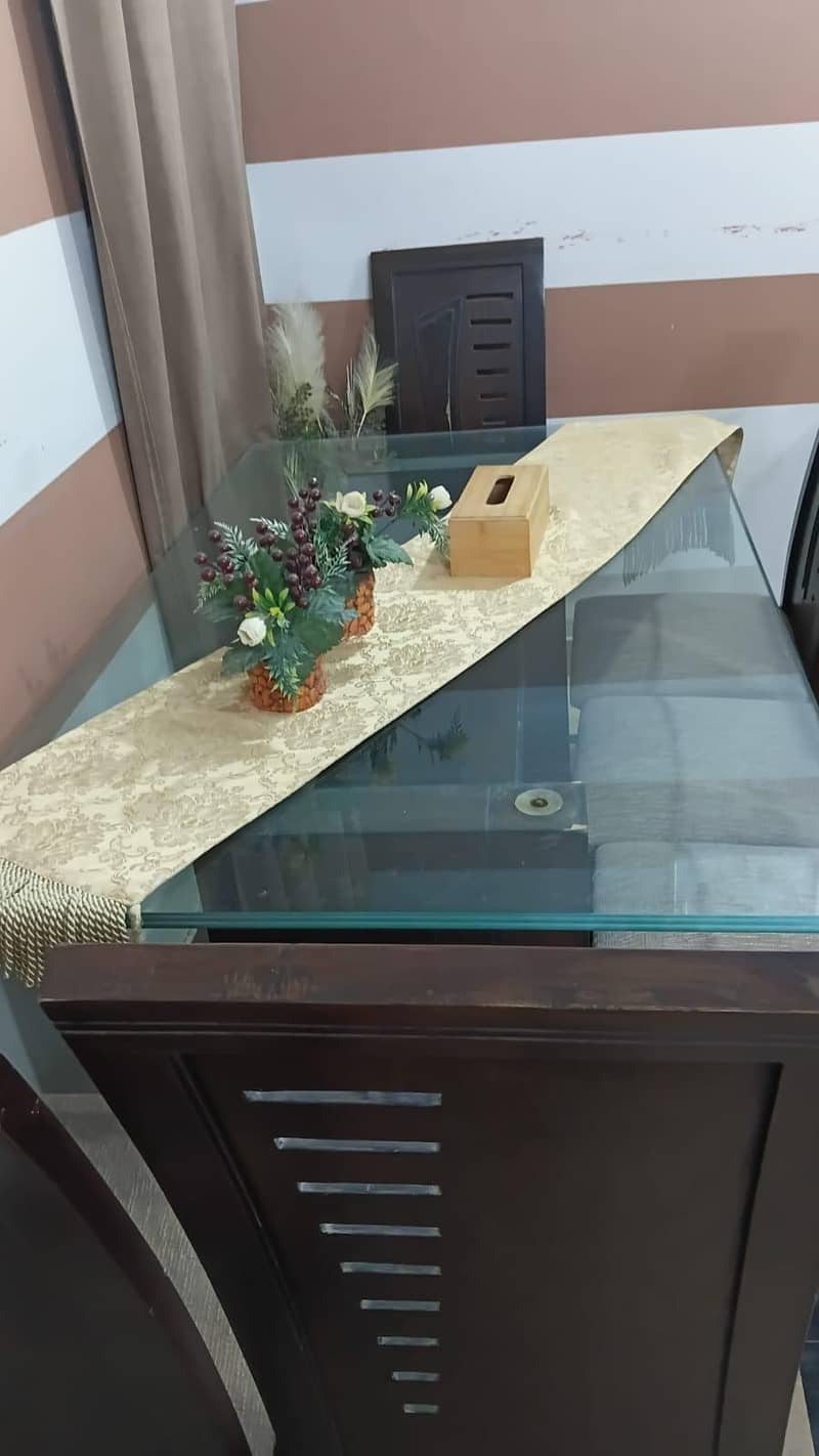 dinning table 1