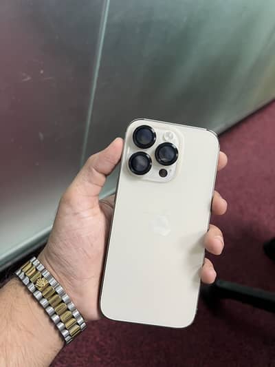 Apple iPhone 14 Pro