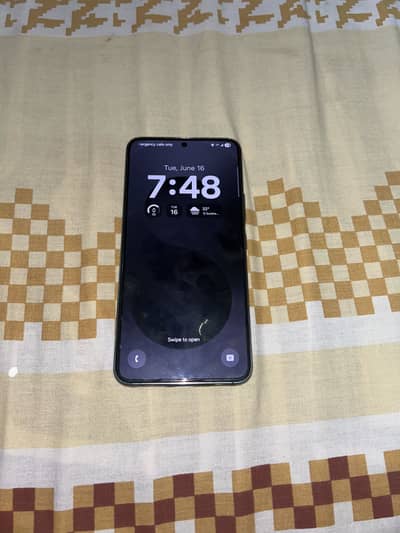 Samsung Mobile S22