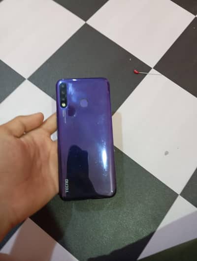 Tecno Spark 4