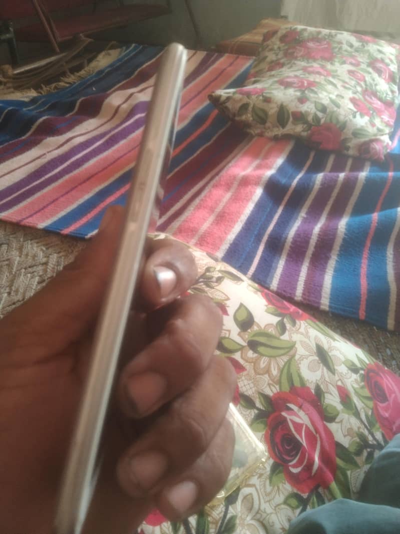 OPPO A71 4