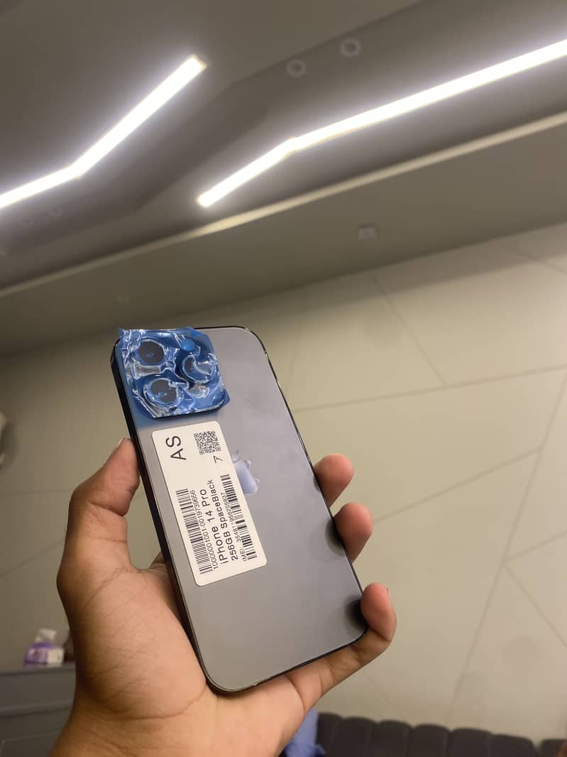 iPhone 14Pro 0