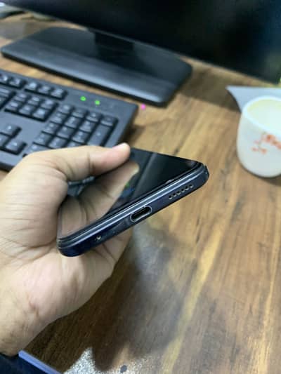 Vivo s1 1920 8+4 ram 128 gb