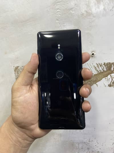 Sony XZ3
