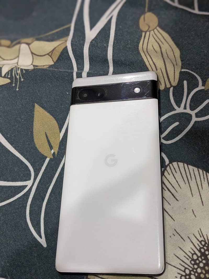 Google Pixel 6a 5