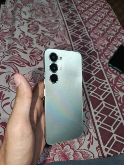 Tecno Spark 40 Pro 16/256 Moon titanium colour with complete box