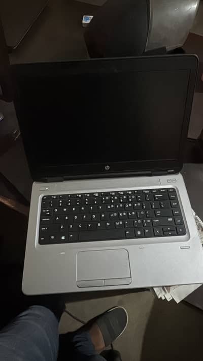 HP probook i5 4 GB Ram 320 GB Harddisk